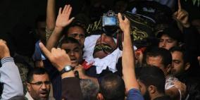 صور: الآلاف يشيعون شهداء النفق بغزة