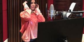 الفنانة رولان تنتهي  من أغنية مو اجباري والتصوير في دبي