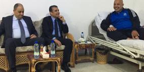 وفد المخابرات المصرية يزور أبو نعيم مهنئاً بسلامته بعد الاستهداف
