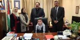 صيدم يستقبل ثلة من المبدعين "على مقعد الوزير"