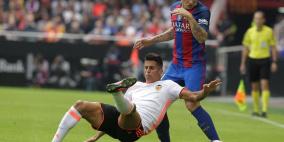 فيديو.. فالنسيا يوقف برشلونة