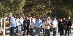 عشرات المستوطنين يقتحمون المسجد الأقصى