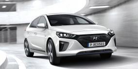 هيونداي تعرض مستقبل السيارات الكهربائية في "دبي الدولي للسيارات"