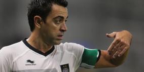 تشافي ينصح نجم برشلونة باللعب في قطر 