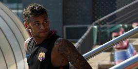 نيمار يغادر تدريبات برشلونة بعد شجار مع الوافد سيميديو