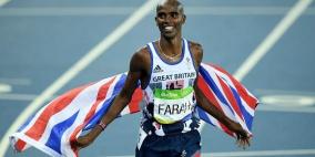 العداء البريطاني فرح يحقق ثالث ذهبية على التوالي 