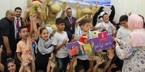 جمعية عطاء فلسطين الخيرية تختتم عروضا مسرحية لتشجيع الأطفال