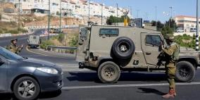 جنين: الاحتلال يغلق حاجزا عسكريا ويحتجز فتيين