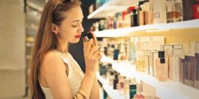 دراسة: العطر هو سبب الصداع النصفي