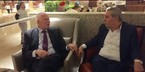 وفد فتح يبحث اليوم ملف المصالحة مع المسؤولين المصريين 