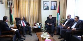 اتفاق بين التربية وديوان الموظفين على أتمتة المعاملات الإدارية