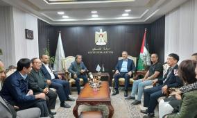 الوزير عساف يستقبل وفد اتحاد كتاب فيتنام