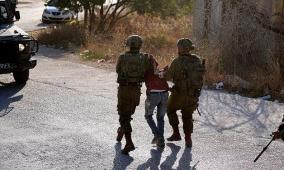 الاحتلال يعتقل مواطنين من قرية حارس غرب سلفيت