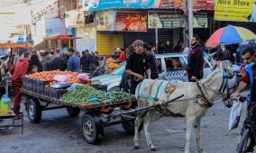 الإحصاء: انخفاض مؤشر غلاء المعيشة في فلسطين بنسبة 0.40% خلال الشهر الماضي