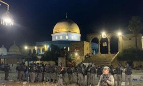 محافظة القدس: الاحتلال يسمح بإدخال أوراق كُتبت عليها صلوات يهودية إلى باحات الأقصى