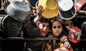 بسبب المجاعة: استشهاد طفلة في مدينة غزة