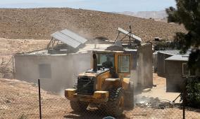 الاحتلال يهدم مسكنا شمال أريحا 