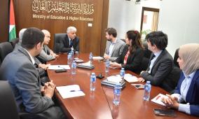 برهم يبحث مع الوكالة الفرنسية للتنمية تعزيز الدعم لجامعة نابلس التقنية