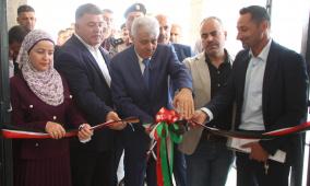 برهم يفتتح مشاريع تعليمية جديدة في جنوب نابلس ويتفقد منشآت تربوية