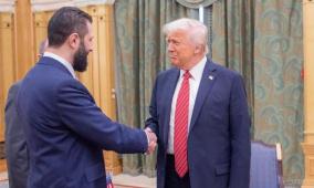 بالصور: ترامب يلتقي الشرع في السعودية بعد التعهد برفع العقوبات عن سوريا