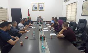 قلقيلية : اجتماع لجنة ازالة التعديات في المدينة