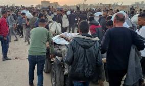 استشهاد 21 مواطنا من منتظري المساعدات بينهم 15 اختناقا بالغاز