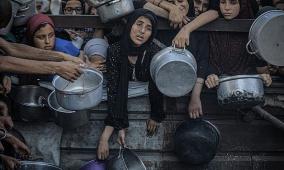 هآرتس تكشف تفاصيل خطة إسرائيل لتهجير سكان قطاع غزة قسرًا 