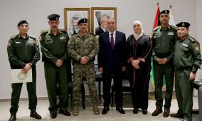 الشيخ يستقبل قائد قوات الأمن الوطني الفلسطيني 