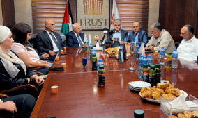 توقيع مدونة سلوك بين "ترست العالمية للتأمين" والنقابة العاملة للعاملين في المصارف والبنوك والتأمين