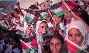حيث يولد الأمل من رحم الحرب: قرية الوفاء تحتفل بتخريج ألف طفل يتيم