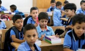 انطلاق العام الدراسي وسط أزمة مالية خانقة.. اتحاد المعلمين يكشف لراية تفاصيل الاتفاق مع الحكومة!
