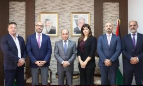 وزارة النقل والمواصلات توقع اتفاقية تعاون مع بنك الأردن لتطوير الخدمات وآليات الدفع