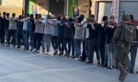 قوات الاحتلال تشن حملة اعتقالات بالعشرات في مدينة طولكرم