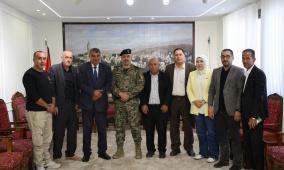 قائد قوات الأمن الوطني يستقبل محافظ طوباس