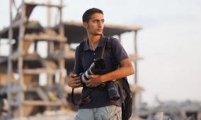 المصور الصحفي عمر اشتيوي يفوز بجائزة "إيان باري" العالمية للتصوير الصحفي لعام 2025