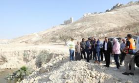 وزير الأشغال: نعمل على حل مشكلة طريق "وادي النار"