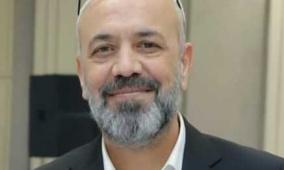 المعلم الفلسطيني: مهندس الوعي في زمن التجهيل المقصود