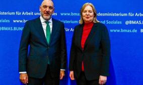 السفير ليث عرفة يطلع وزيرة العمل الألمانية على التطورات في فلسطين