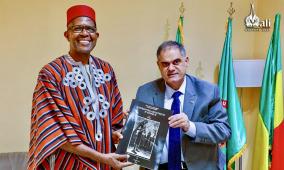 السفير البلعاوي يبحث مع وزير في جمهورية مالي سبل التعاون الثقافي