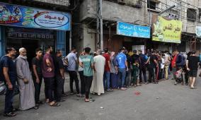 خاص| أزمة الخبز تتفاقم في غزة.. 32 خط إنتاج فقط تعمل و30% من السكان بلا تغطية