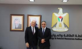 رئيس سلطة الطاقة يستقبل رئيس مجلس إدارة صندوق الاستثمار لبحث تعزيز الاستثمار في قطاع الطاقة المتجددة