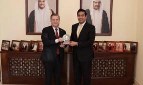 السفير د. جواد عواد يلتقي سفير قطر في الصين