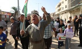 إصابة طفلة في نور شمس وتلويح إسرائيلي بتوسيع الهجوم… وعمليات مصادرة أرض تتصاعد في الضفة