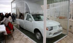 تحولت إلى عيادة متنقلة.. غزة تنتظر سيارة البابا فرنسيس