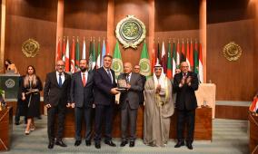الجامعة العربية ووزراء الإعلام العرب يكرمون الوزير عساف تقديرا للمكانة المهمة التي وصل إليها الإعلام الرسمي