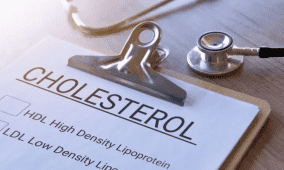 8 عادات صباحية ترفع مستوى الكوليسترول الضار