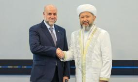 الهباش يُطلع مفتي كازاخستان ورئيسة مركز حوار الأديان على الوضع في فلسطين والمخاطر المحدقة بالمقدسات