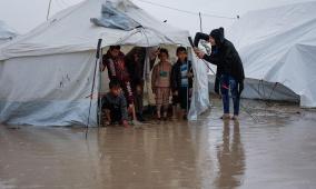 شاهد: الأمطار تتحول لمعاناة كارثية في قطاع غزة