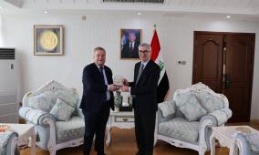 السفير عواد يستعرض الأوضاع في فلسطين خلال لقائه نظيره العراقي ببكين