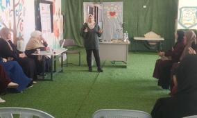 عاملات يطالبن ببيئة عمل مشجعة للنساء ومناهضة العنف والتمييز في أماكن العمل